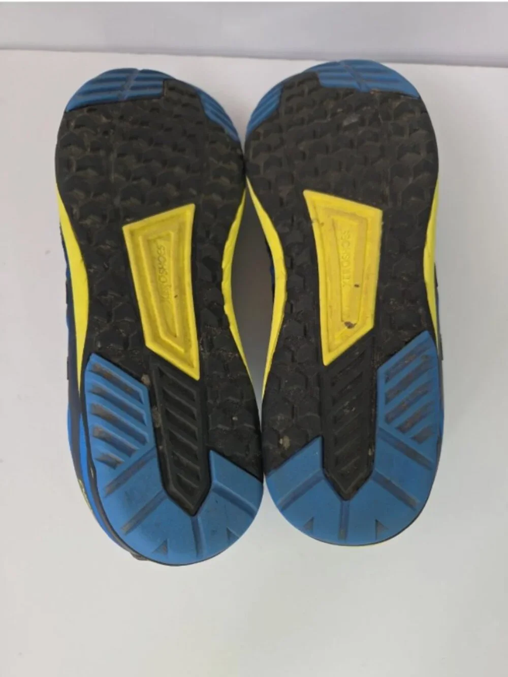 Xero HFS ll Minimalist Running Sneaker, Men's Size 10.5
